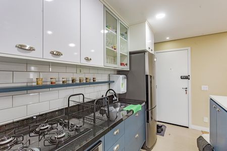 Cozinha de apartamento para alugar com 2 quartos, 62m² em Parque Fongaro, São Paulo