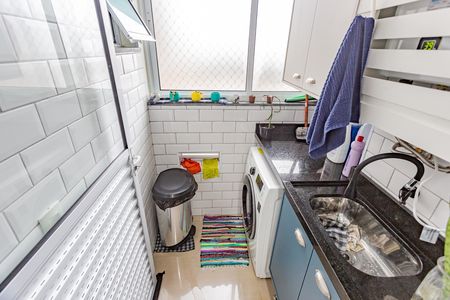 Apartamento para alugar com 62m², 3 quartos e 1 vagaÁrea de Serviço
