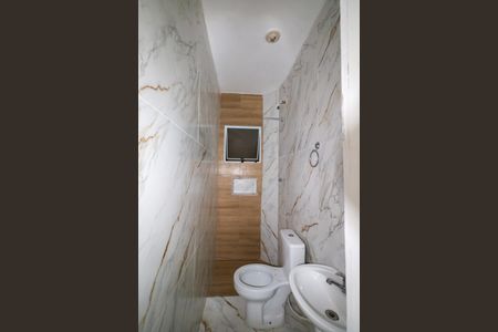 Casa para alugar com 60m², 2 quartos e sem vagaBanheiro 1