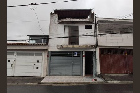 Casa para alugar com 60m², 2 quartos e sem vagaFachada