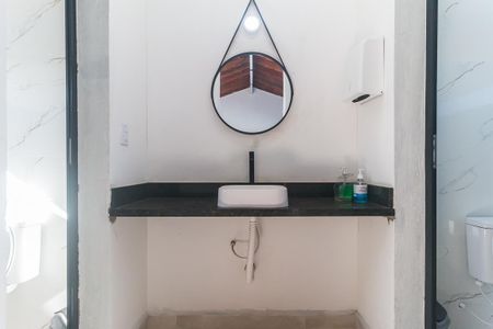 Casa para alugar com 300m², 1 quarto e 2 vagas Casa para alugar com 300m², 1 quarto e 2 vagasBanheiro