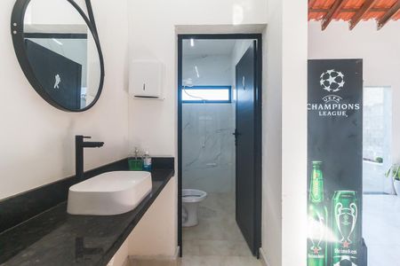 Banheiro de casa para alugar com 1 quarto, 300m² em Jundiapeba, Mogi das Cruzes