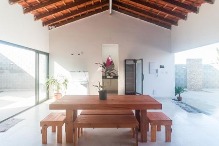 Casa para alugar com 300m², 1 quarto e 2 vagas Casa para alugar com 300m², 1 quarto e 2 vagasEspaço Gourmet