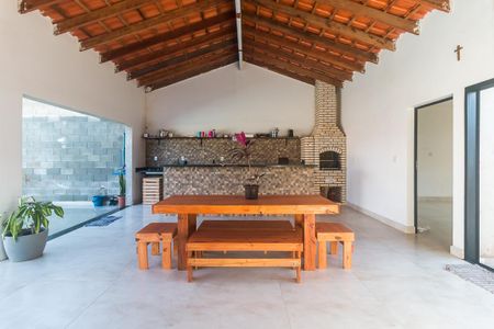 Casa para alugar com 300m², 1 quarto e 2 vagas Casa para alugar com 300m², 1 quarto e 2 vagasEspaço Gourmet