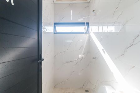 Casa para alugar com 300m², 1 quarto e 2 vagas Casa para alugar com 300m², 1 quarto e 2 vagasBanheiro
