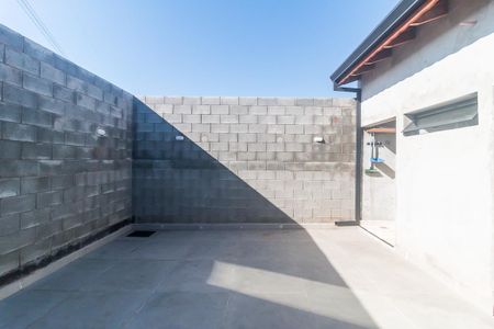 Casa para alugar com 300m², 1 quarto e 2 vagas Casa para alugar com 300m², 1 quarto e 2 vagasQuintal