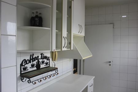 Apartamento para alugar com 66m², 2 quartos e 1 vagaCozinha 