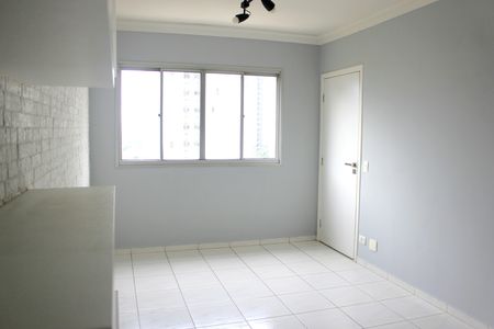 Apartamento para alugar com 66m², 2 quartos e 1 vagaSala 