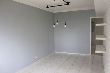 Apartamento para alugar com 66m², 2 quartos e 1 vagaSala 