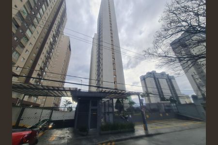 Apartamento para alugar com 66m², 2 quartos e 1 vaga Apartamento para alugar com 66m², 2 quartos e 1 vagaFachada