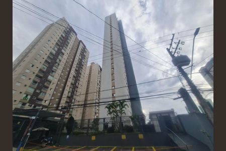 Apartamento para alugar com 66m², 2 quartos e 1 vaga Apartamento para alugar com 66m², 2 quartos e 1 vagaFachada