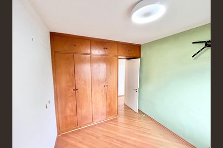 Apartamento para alugar com 70m², 3 quartos e 1 vagaQuarto 2