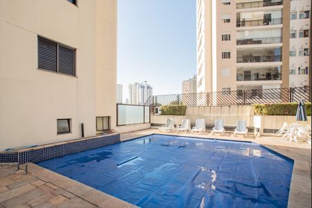 Apartamento à venda com 69m², 2 quartos e 1 vaga Apartamento à venda com 69m², 2 quartos e 1 vagaÁrea comum - Piscina