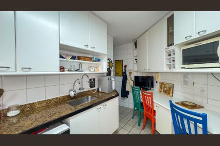 Apartamento à venda com 152m², 3 quartos e 3 vagasCozinha