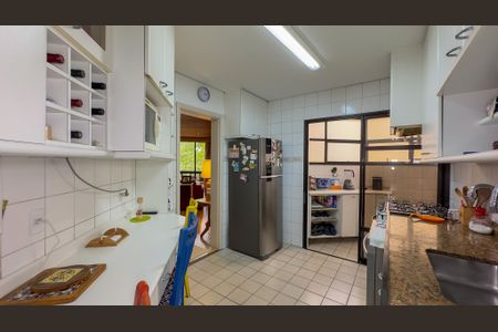 Apartamento à venda com 152m², 3 quartos e 3 vagasCozinha