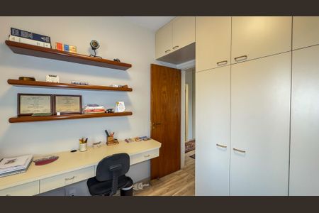 Apartamento à venda com 152m², 3 quartos e 3 vagasQuarto 2