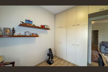 Apartamento à venda com 152m², 3 quartos e 3 vagasQuarto 