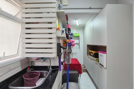 Apartamento à venda com 104m², 3 quartos e 2 vagasÁrea de Serviço