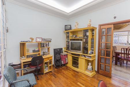 Casa à venda com 227m², 2 quartos e 2 vagas Casa à venda com 227m², 2 quartos e 2 vagasSala 2
