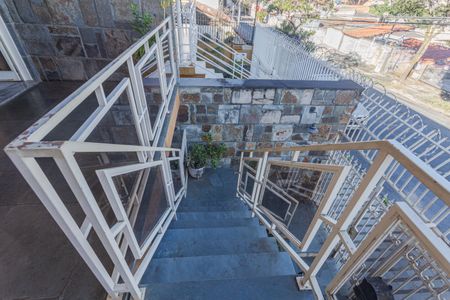 Entrada de casa à venda com 2 quartos, 227m² em Nova Floresta, Belo Horizonte