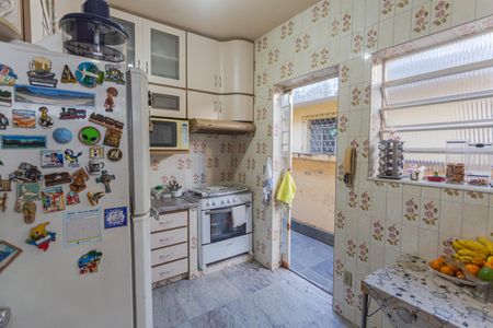 Cozinha de casa à venda com 2 quartos, 227m² em Nova Floresta, Belo Horizonte