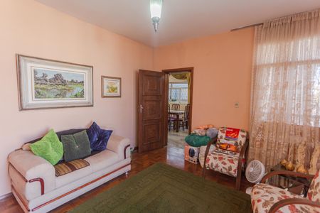 Casa à venda com 227m², 2 quartos e 2 vagas Casa à venda com 227m², 2 quartos e 2 vagasSala 1