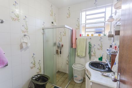 Banheiro da Suíte de casa à venda com 2 quartos, 227m² em Nova Floresta, Belo Horizonte