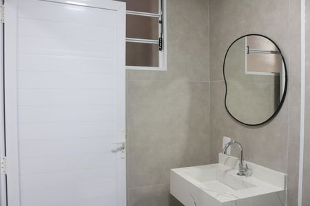 Casa para alugar com 30m², 1 quarto e sem vagaBanheiro