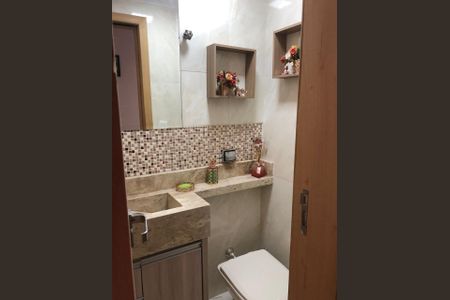 Apartamento para alugar com 76m², 2 quartos e 1 vagaBanheiro