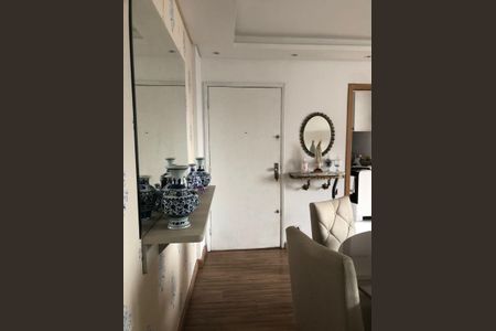 Apartamento para alugar com 76m², 2 quartos e 1 vagaSala