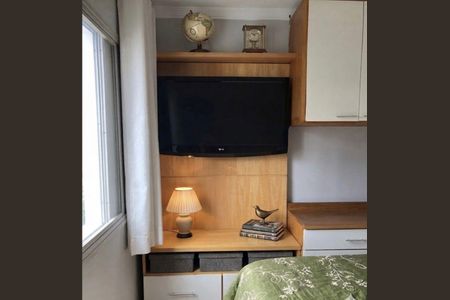 Apartamento para alugar com 76m², 2 quartos e 1 vagaQuarto