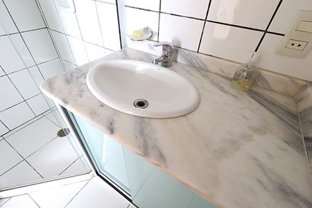 Apartamento à venda com 66m², 2 quartos e 1 vagaBanheiro 