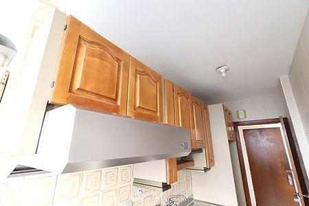Apartamento à venda com 66m², 2 quartos e 1 vagaCozinha - Armários