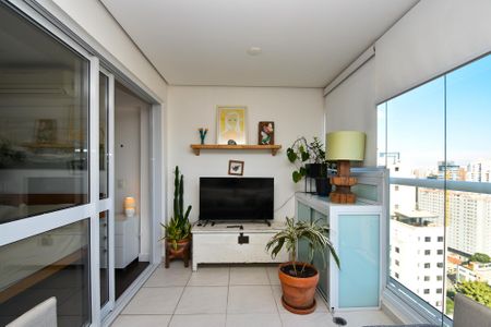 sala de estar de apartamento à venda com 1 quarto, 58m² em Pinheiros, São Paulo