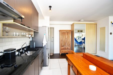 Apartamento à venda com 58m², 1 quarto e 1 vaga Apartamento à venda com 58m², 1 quarto e 1 vagacozinha