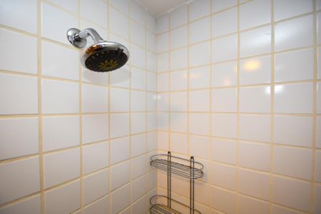 banheiro de apartamento à venda com 1 quarto, 58m² em Pinheiros, São Paulo