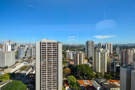 vista sala de estar de apartamento à venda com 1 quarto, 58m² em Pinheiros, São Paulo