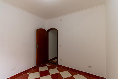 Quarto 1 de casa para alugar com 3 quartos, 280m² em Parque Sao Rafael, São Paulo