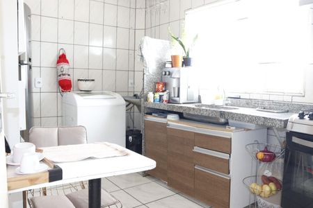 Apartamento à venda com 63m², 2 quartos e 1 vagaCozinha