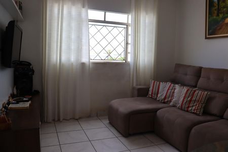 Apartamento à venda com 63m², 2 quartos e 1 vagaSala