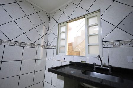 Casa para alugar com 80m², 2 quartos e 1 vagaCozinha
