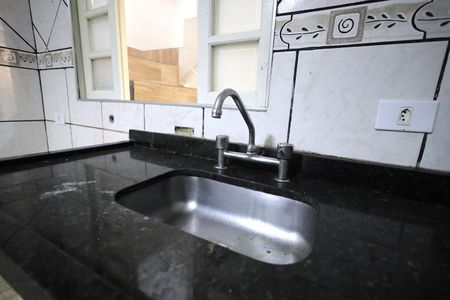 Casa para alugar com 80m², 2 quartos e 1 vagaCozinha