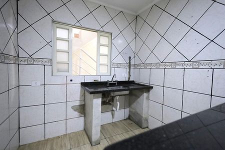 Casa para alugar com 80m², 2 quartos e 1 vagaCozinha