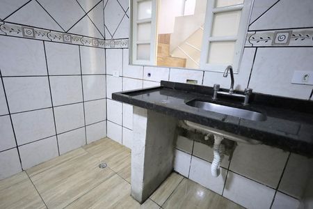 Casa para alugar com 80m², 2 quartos e 1 vagaCozinha