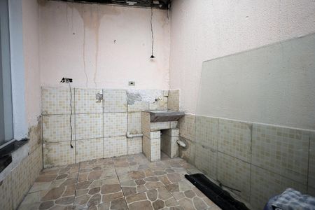 Casa para alugar com 80m², 2 quartos e 1 vagaÁrea de Serviço