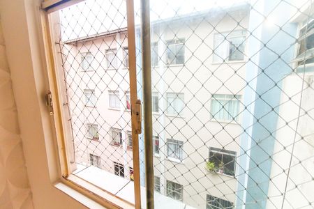 Vista da Sala de apartamento para alugar com 2 quartos, 48m² em Cidade Tiradentes, São Paulo