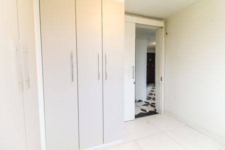 Quarto 2 de apartamento para alugar com 2 quartos, 48m² em Cidade Tiradentes, São Paulo