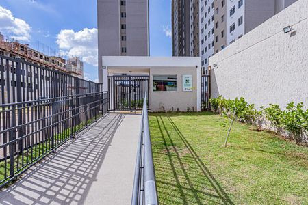 Fachada de apartamento para alugar com 2 quartos, 33m² em Jardim Pereira Leite, São Paulo