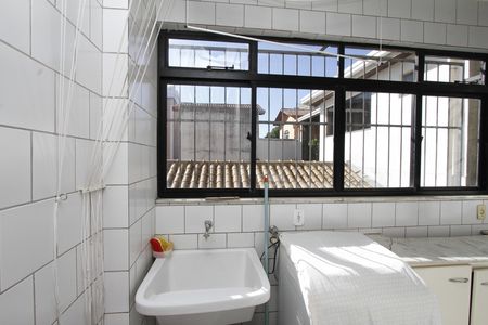 Área de Serviço de apartamento para alugar com 3 quartos, 120m² em Carlos Prates, Belo Horizonte