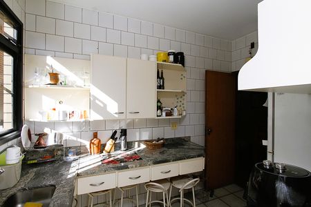 Apartamento para alugar com 120m², 3 quartos e 2 vagasCozinha